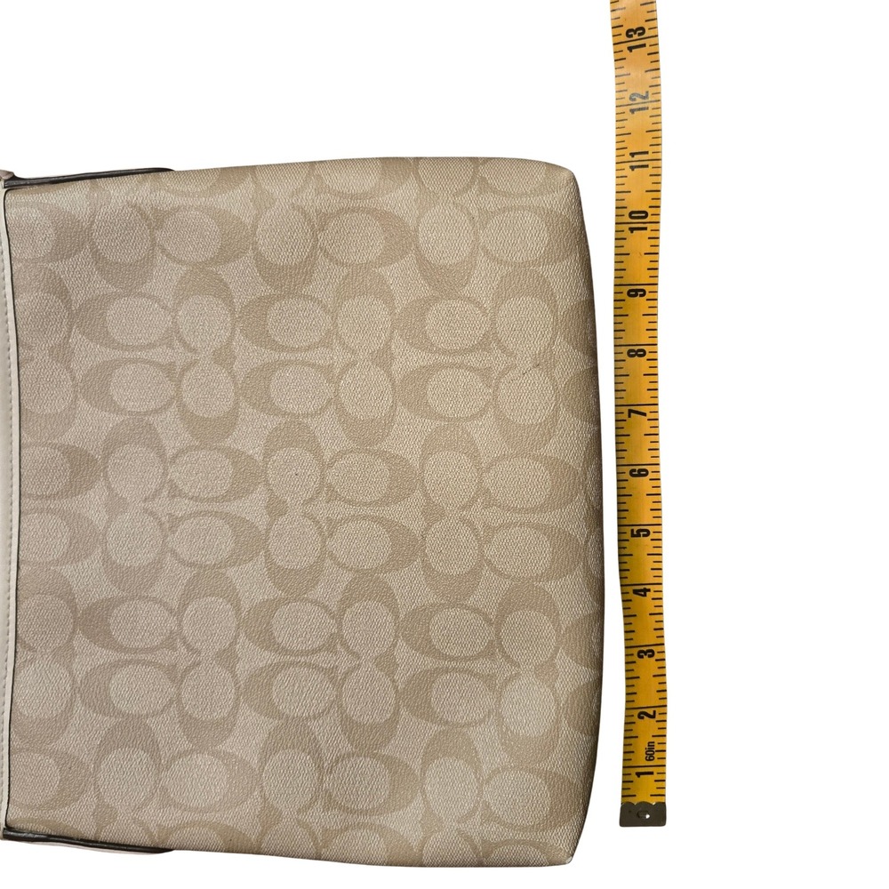 Coach Signature File Bag Crossbody Beige Cream Canvas Leather Gold Logo F29210 - Picture 6 of 10